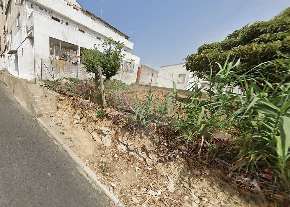 Terreno para Venda em Santa Iria de Azoia, São João da Talha e Bobadela Foto 1