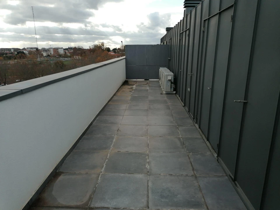 Apartamento T10 para Venda em Viseu Foto 2