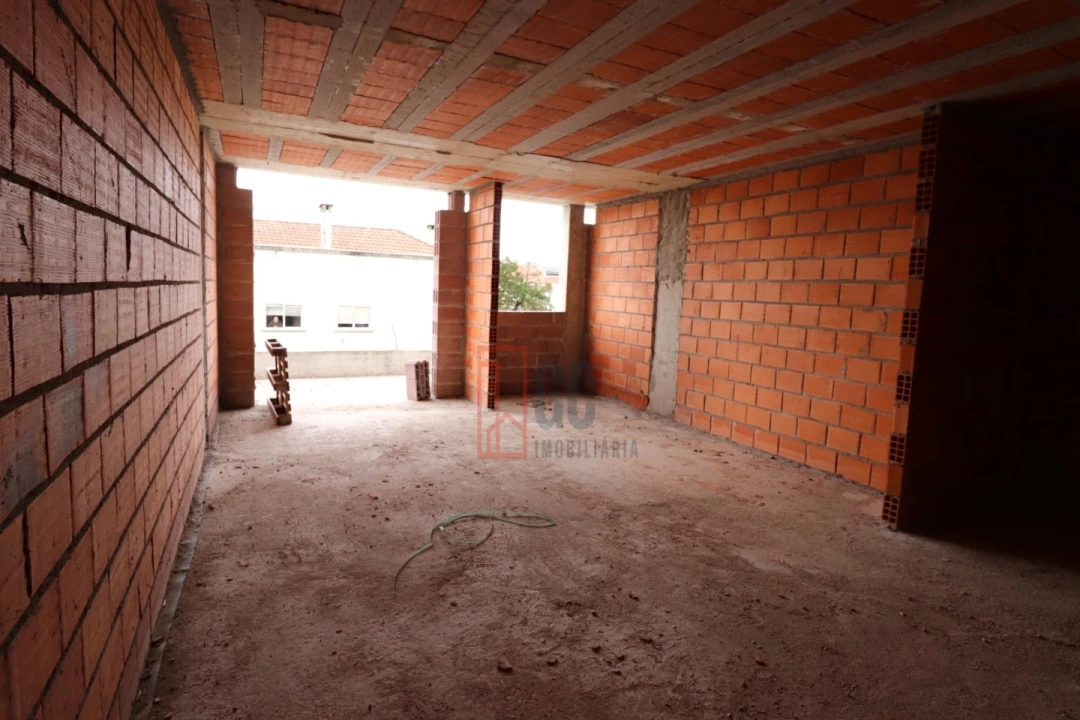Apartamento T2 para Venda em Mafamude e Vilar do Paraíso Foto 2