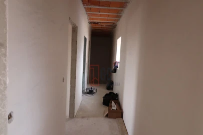 Moradia T3 para Venda em Pedroso e Seixezelo