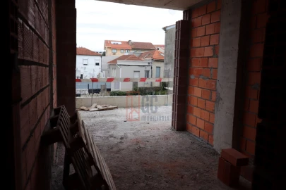 Apartamento T2 para Venda em Mafamude e Vilar do Paraíso