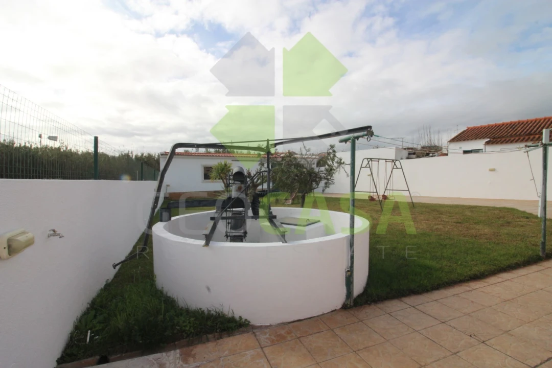 Moradia T4 para Venda em Rio de Mouro Foto 40