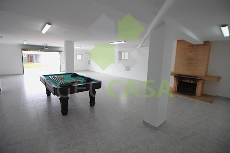 Moradia T4 para Venda em Rio de Mouro Foto 34