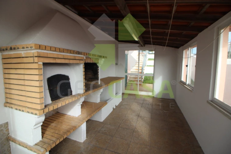 Moradia T4 para Venda em Rio de Mouro Foto 41