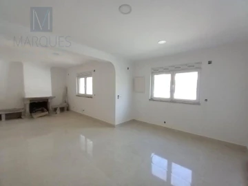 Moradia T5 para Venda em Amora