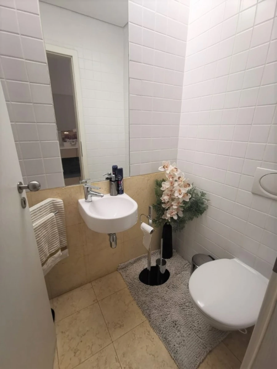 Apartamento T2 para Arrendamento em Sacavém e Prior Velho Foto 5