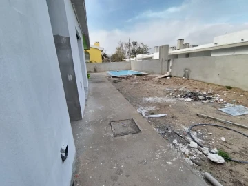 Moradia T4 para Venda em Azeitão (São Lourenço e São Simão)