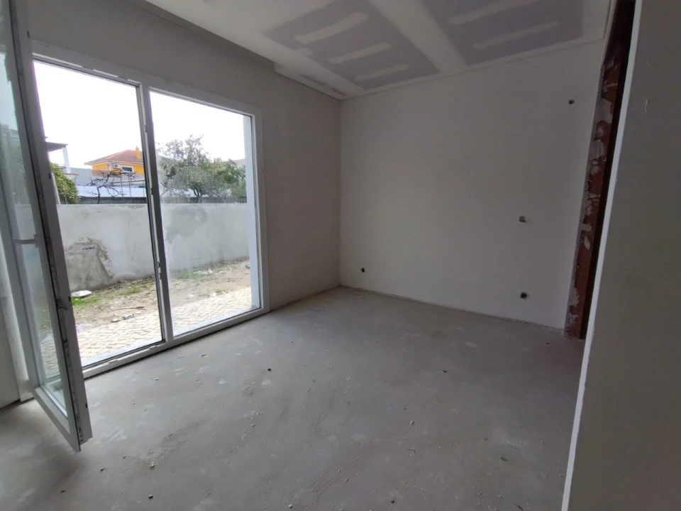 Moradia T4 para Venda em Azeitão (São Lourenço e São Simão) Foto 17