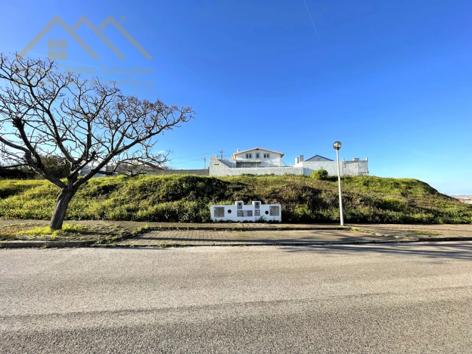 Terreno para Venda em Lourinhã e Atalaia Foto 3