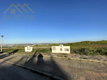 Terreno para Venda em Lourinhã e Atalaia