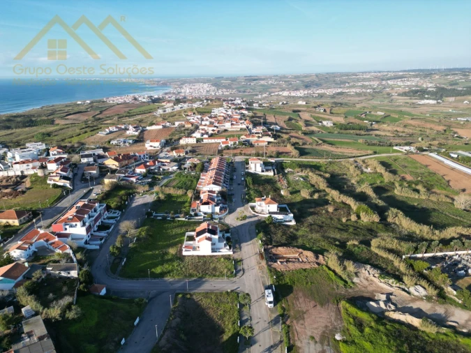 Terreno para Venda em Lourinhã e Atalaia Foto 8