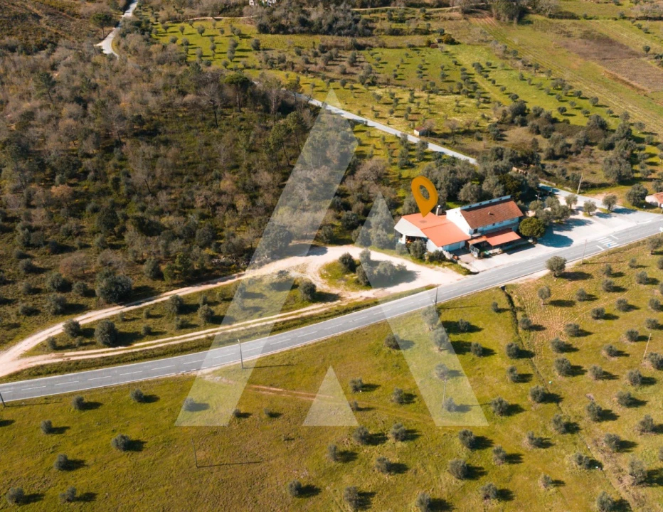 Moradia T5 para Venda em Freixianda, Ribeira do Fárrio e Formigais Foto 3