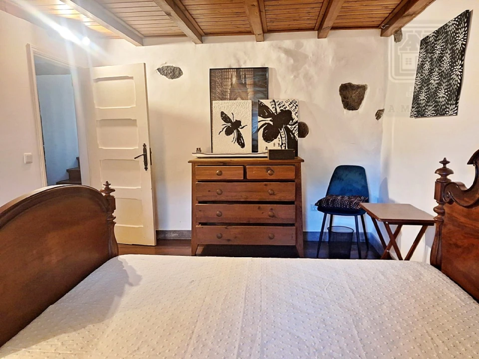 Moradia T4 para Venda em Feteira Foto 50