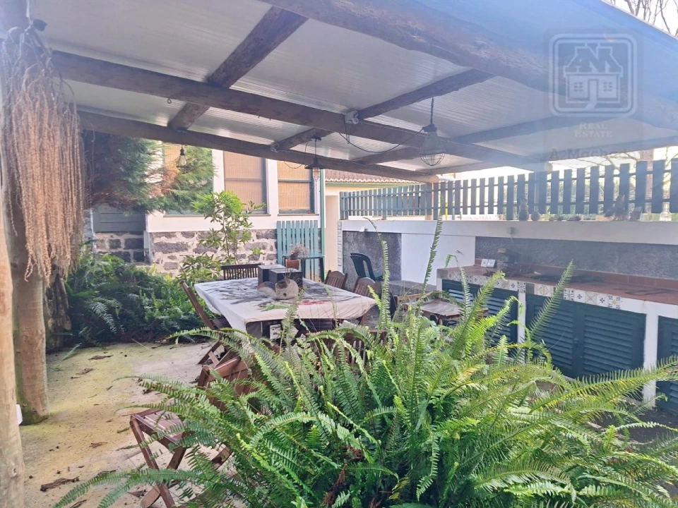 Moradia T4 para Venda em Feteira Foto 75