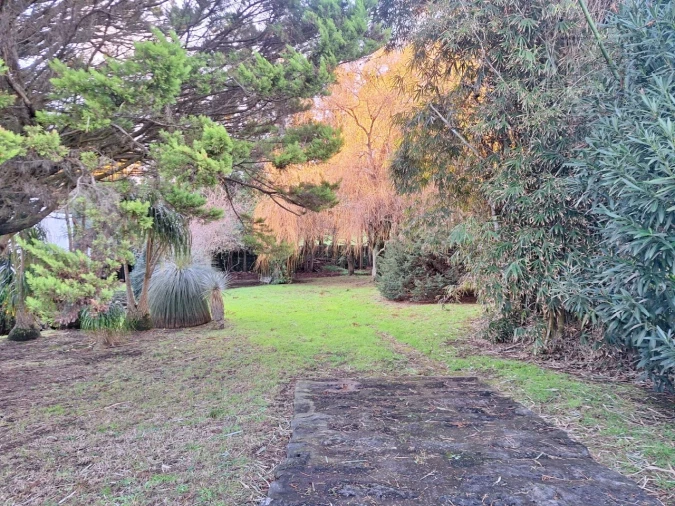 Moradia T4 para Venda em Feteira Foto 19