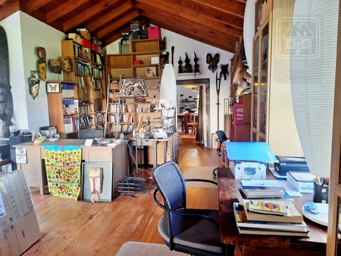 Moradia T4 para Venda em Feteira Foto 33