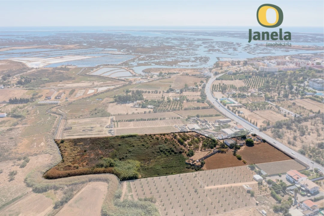 Quinta T10 para Venda em Faro (Sé e São Pedro) Foto 1