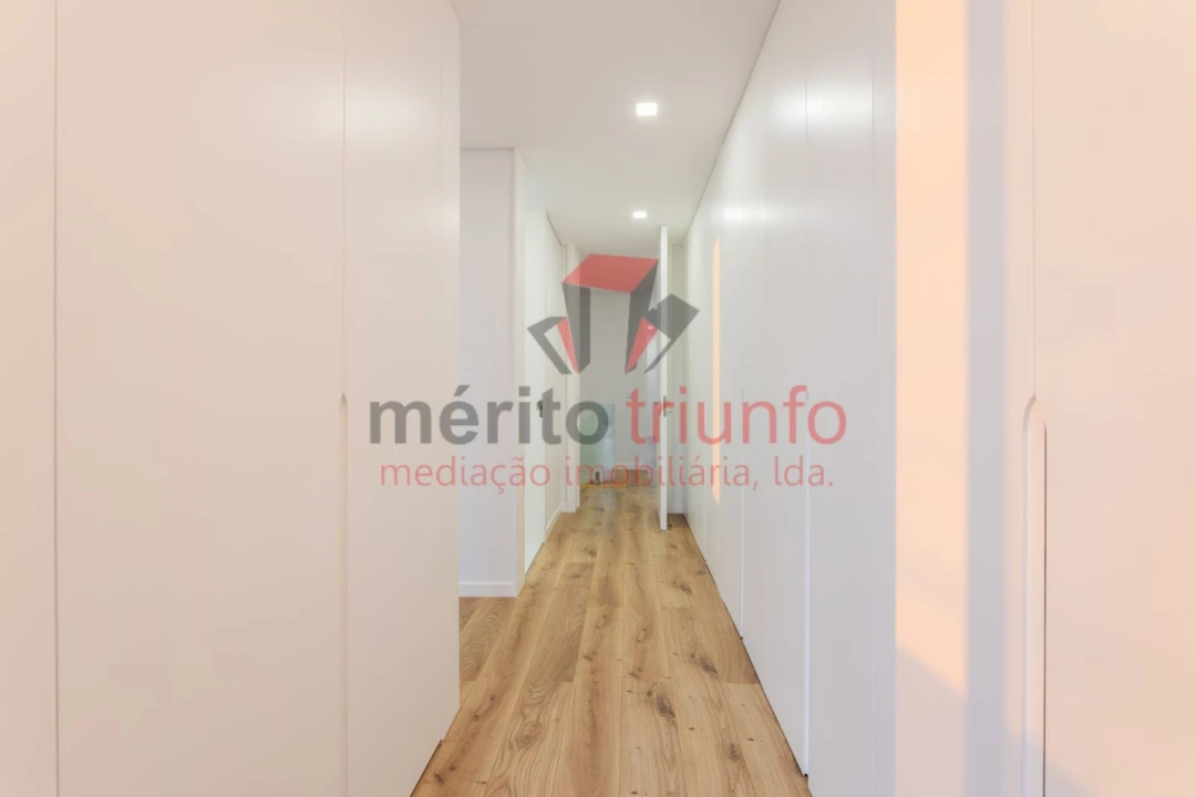 Moradia T3 para Venda em Pousa Foto 28