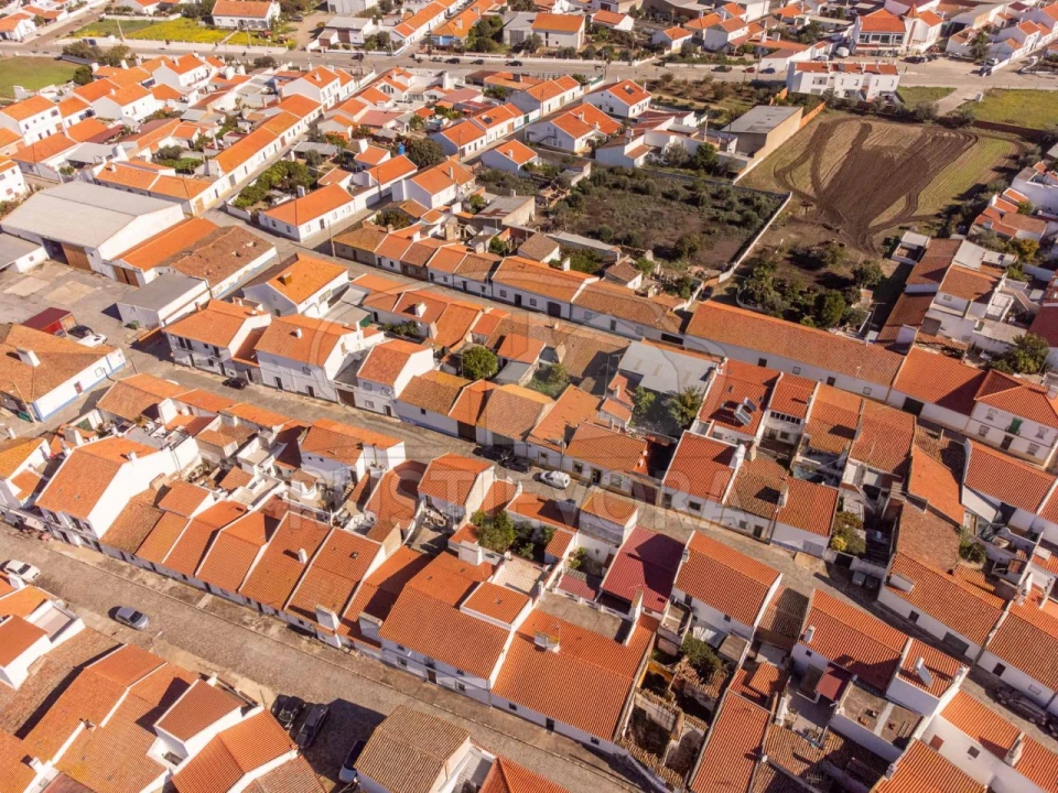 Moradia T3 para Venda em São Manços e São Vicente do Pigeiro Foto 6