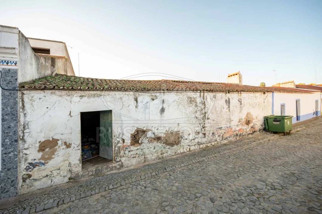 Moradia T3 para Venda em São Manços e São Vicente do Pigeiro Foto 21