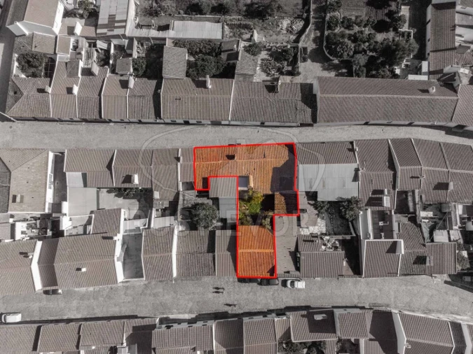 Moradia T3 para Venda em São Manços e São Vicente do Pigeiro Foto 1