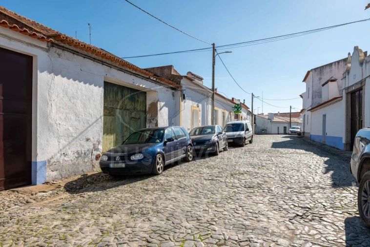 Moradia T3 para Venda em São Manços e São Vicente do Pigeiro Foto 10