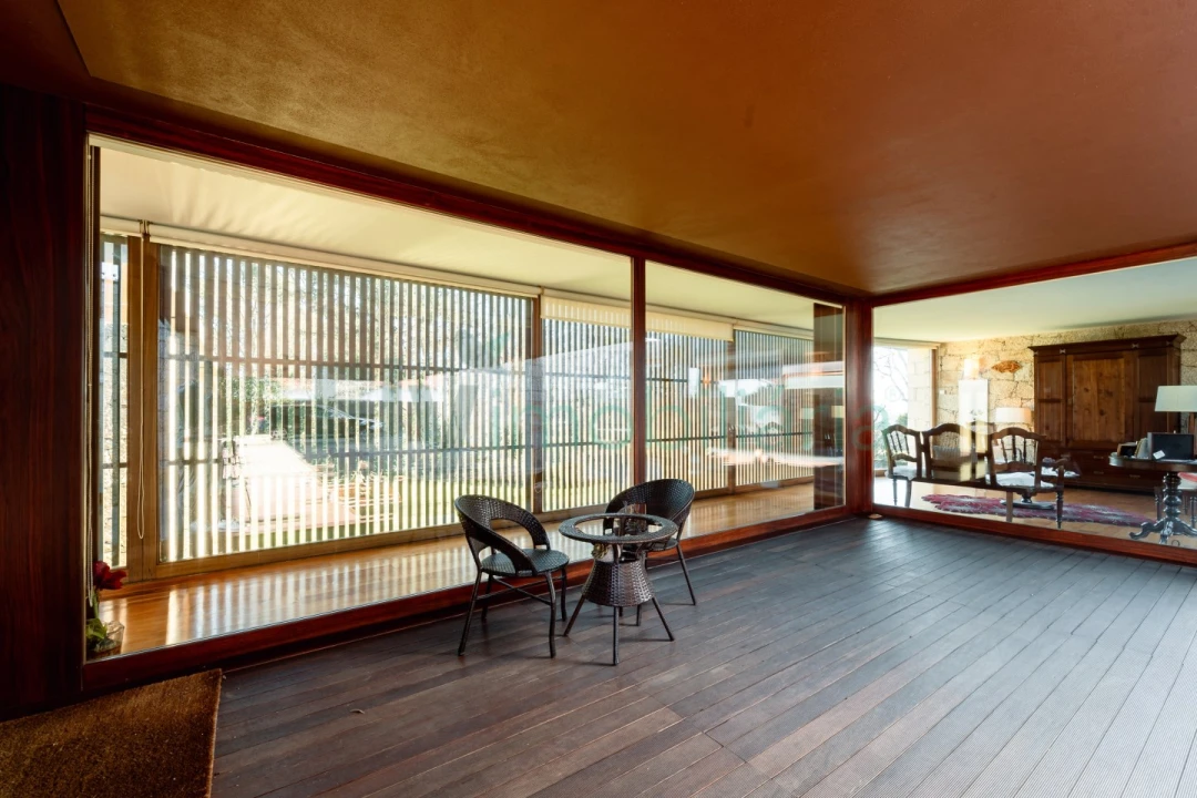 Moradia T4 para Venda em Seide Foto 12