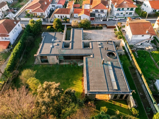 Moradia T4 para Venda em Seide