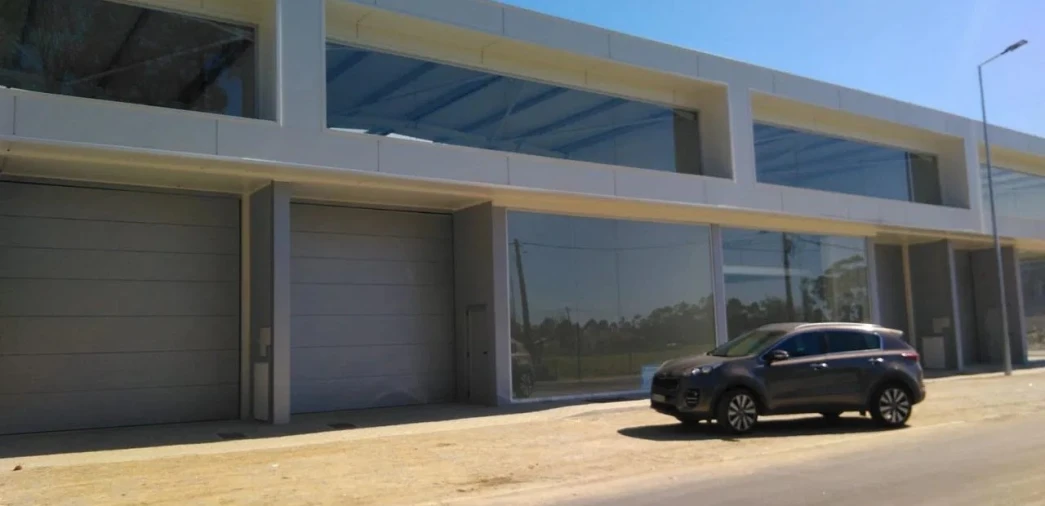 Armazém para Arrendamento em Fornelos Foto 2