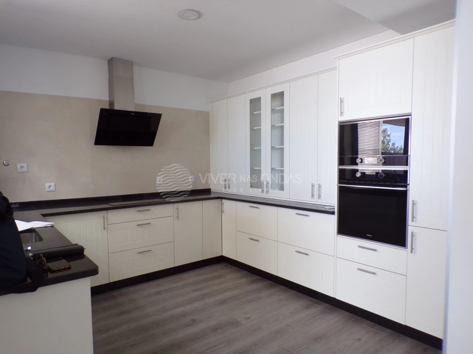 Apartamento T2 para Venda em Sesimbra (Castelo) Foto 3