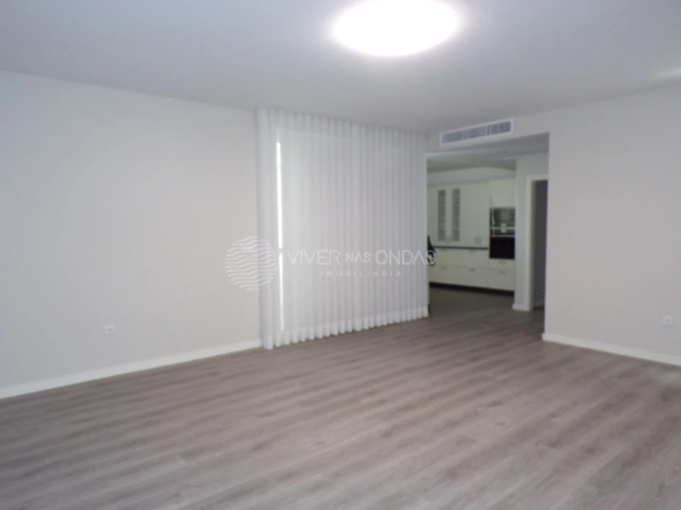 Apartamento T2 para Venda em Sesimbra (Castelo) Foto 10