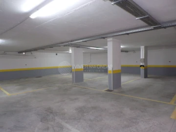 Apartamento T2 para Venda em Sesimbra (Castelo)