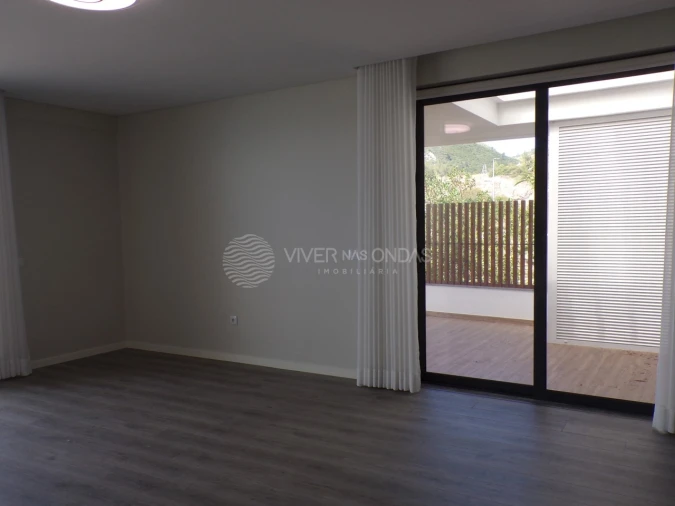 Apartamento T2 para Venda em Sesimbra (Castelo) Foto 8