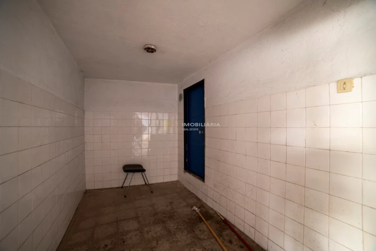 Armazém para Venda em Marvila, Ribeira Santarém, São Salvador, São Nicolau Foto 9