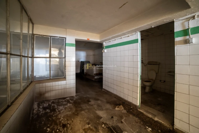 Armazém para Venda em Marvila, Ribeira Santarém, São Salvador, São Nicolau Foto 11