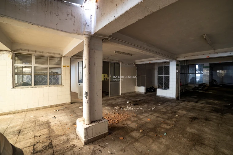 Armazém para Venda em Marvila, Ribeira Santarém, São Salvador, São Nicolau Foto 7