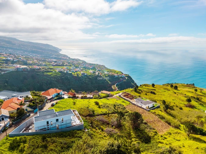 Moradia T3 para Venda em Prazeres Foto 9