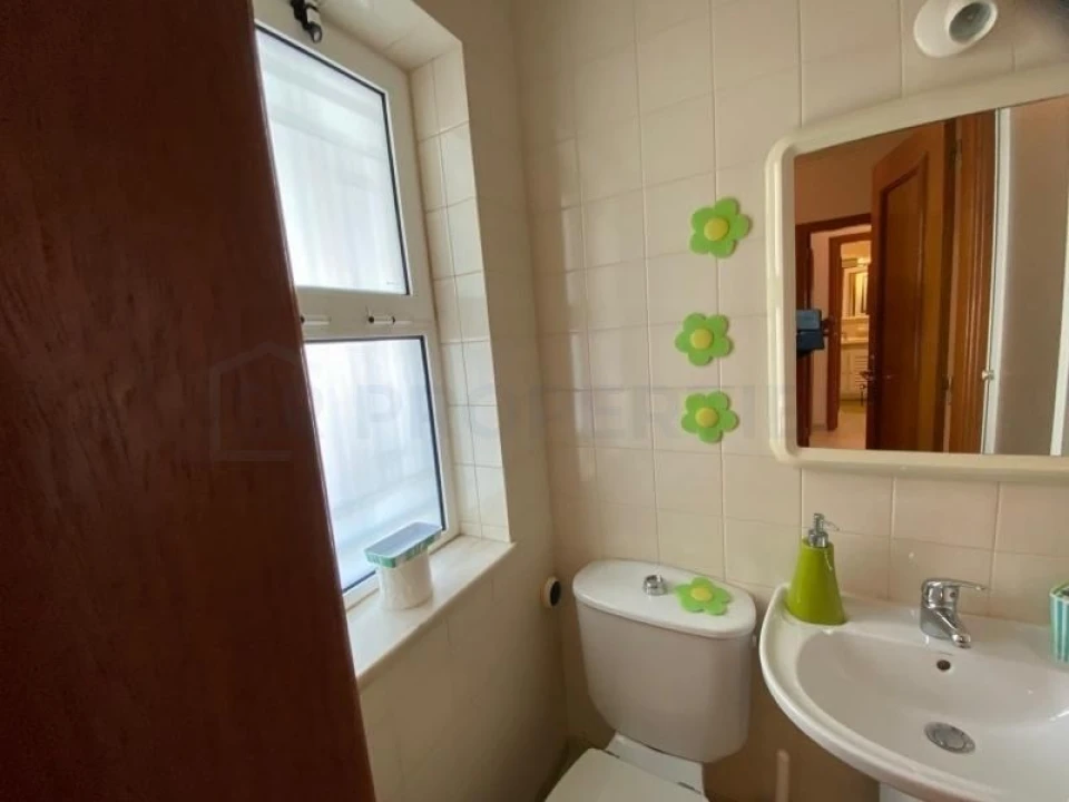 Apartamento T1 para Arrendamento em Quarteira Foto 15