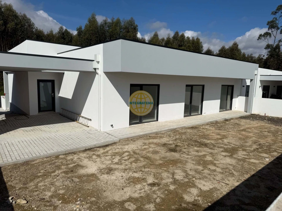 Moradia T4 para Venda em Rio Maior Foto 12