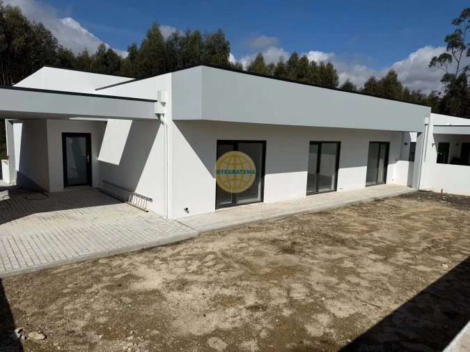 Moradia T4 para Venda em Rio Maior Foto 12