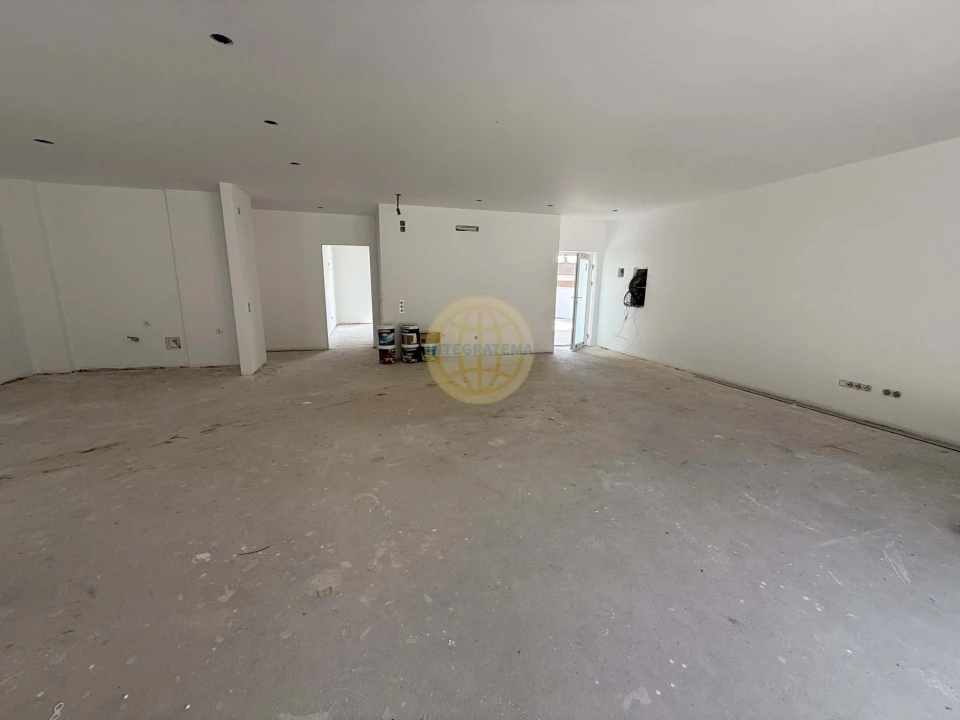 Moradia T4 para Venda em Rio Maior Foto 9