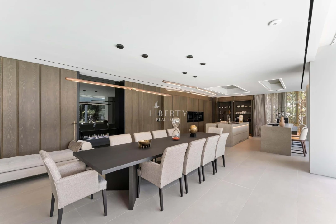 Moradia T7 para Venda em Almancil Planta 9