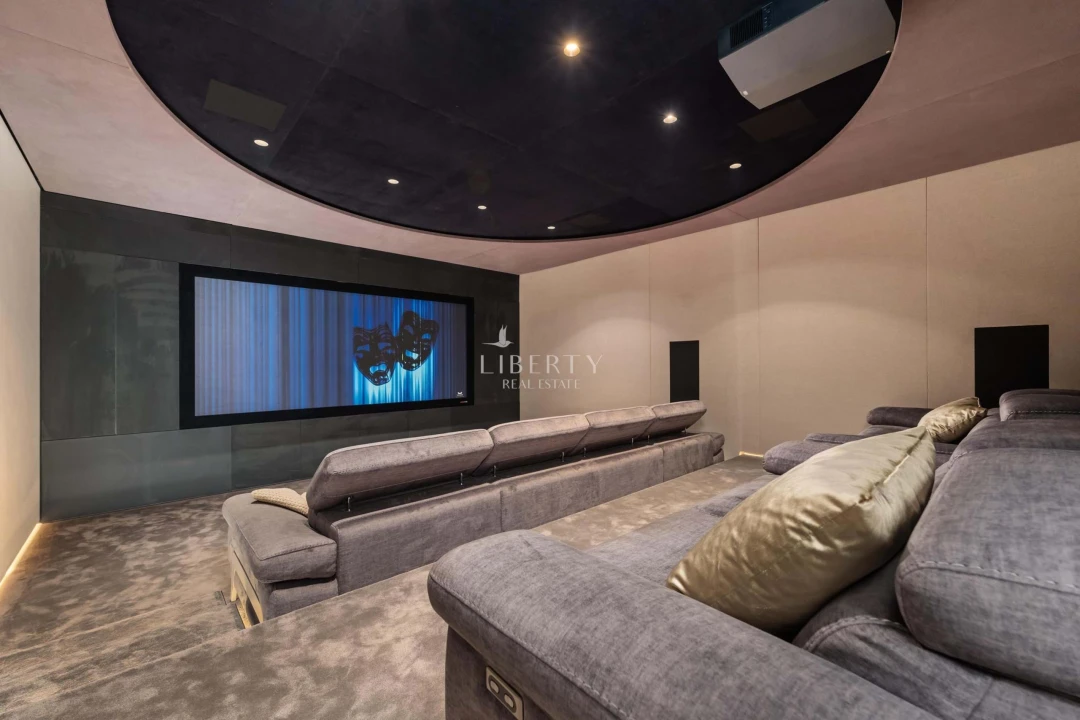 Moradia T7 para Venda em Almancil Planta 25