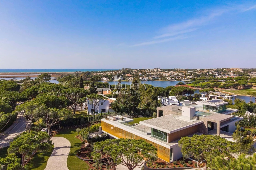 Moradia T7 para Venda em Almancil Planta 5