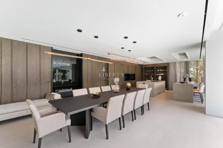 Moradia T7 para Venda em Almancil Planta 9