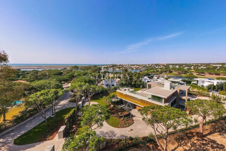 Moradia T7 para Venda em Almancil Planta 41