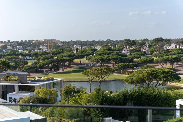 Moradia T7 para Venda em Almancil Planta 17