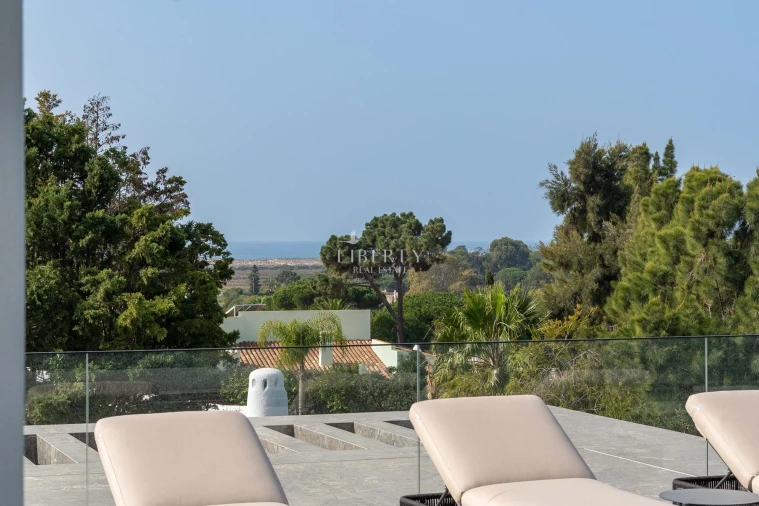 Moradia T7 para Venda em Almancil Planta 30