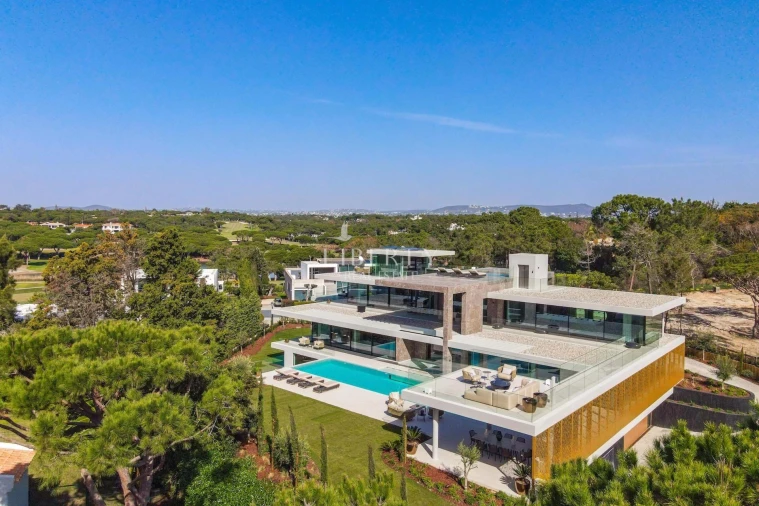 Moradia T7 para Venda em Almancil Planta 40