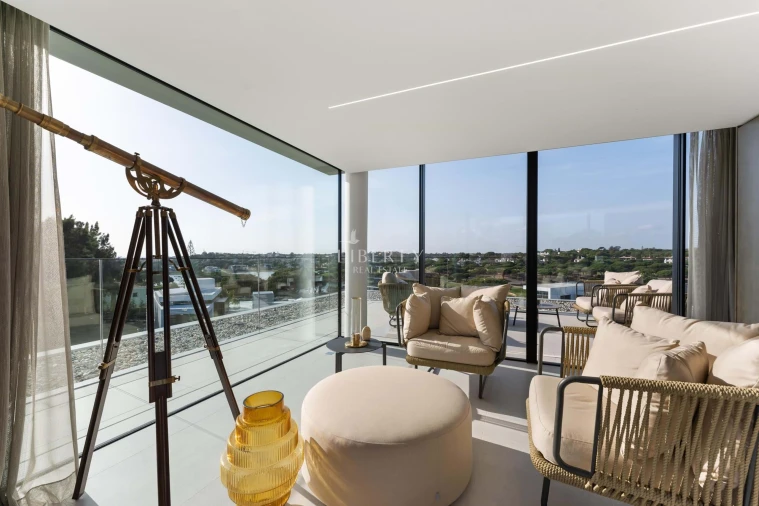 Moradia T7 para Venda em Almancil Planta 33